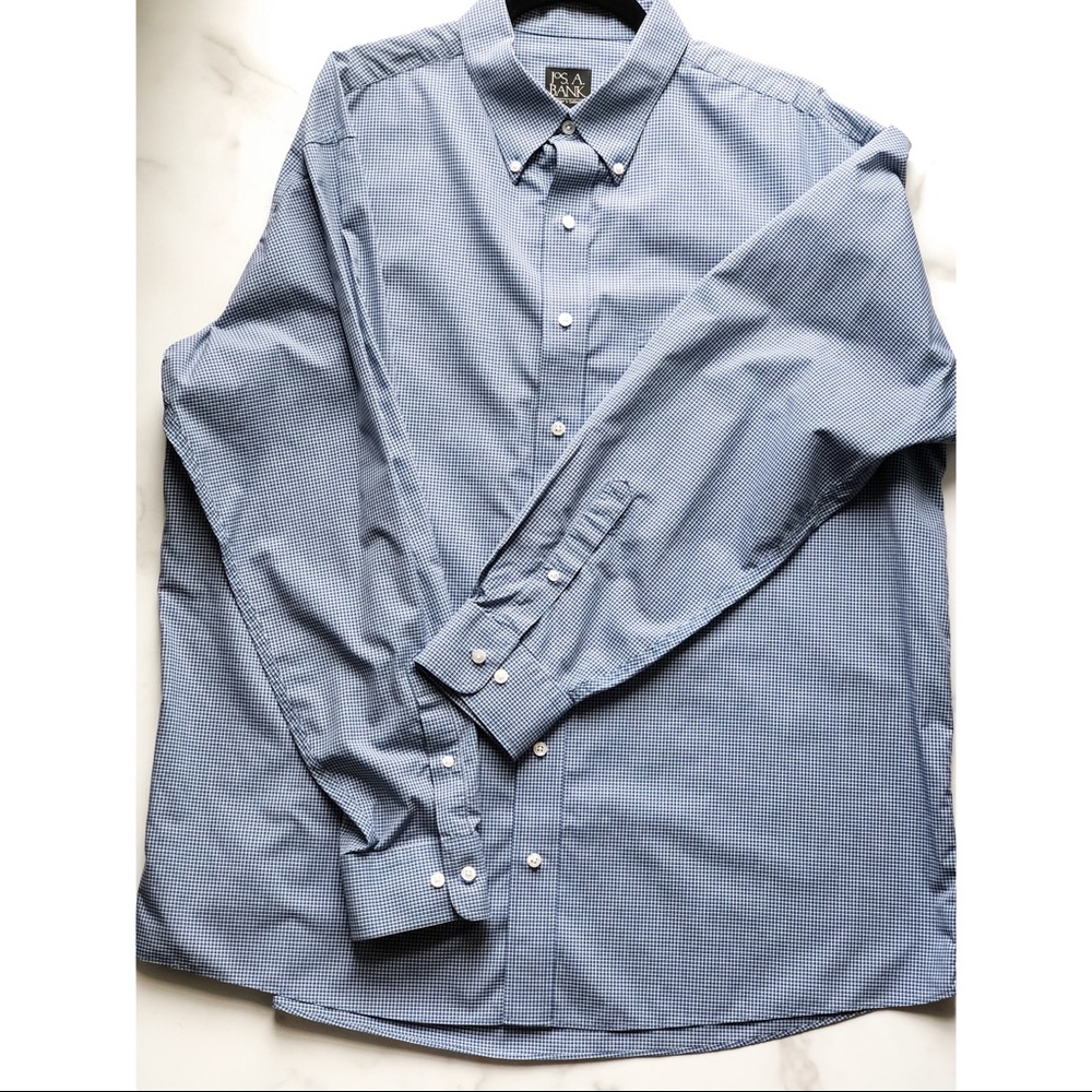 EUC Jos A Bank Traveler’s Collection XL